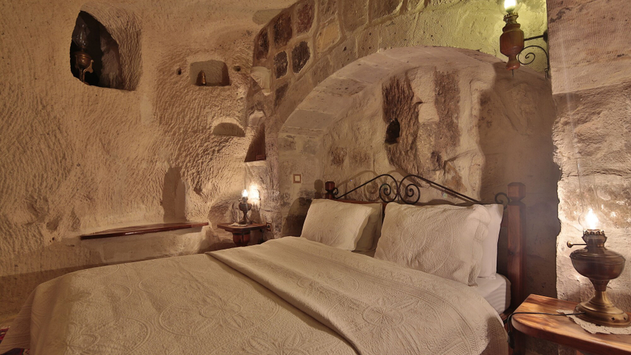 Bedroom 5, Koza Cave Hotel, Nevşehir