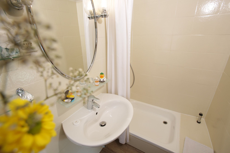 Bathroom 3, Hotel Garni Landhaus Traunbachhäusl, Traunstein