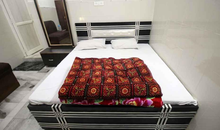 Bedroom 2, Central Guest House, Delhi