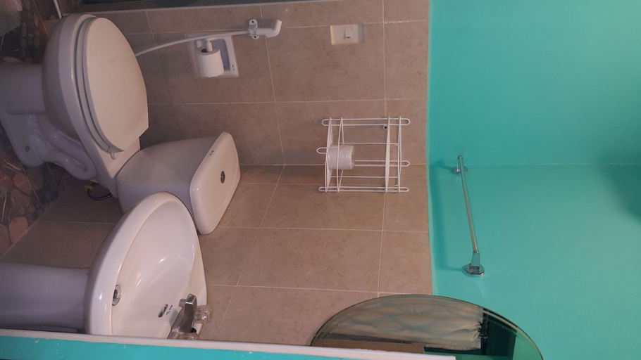 Bathroom 4, Treasure Island Resort, Olongapo City