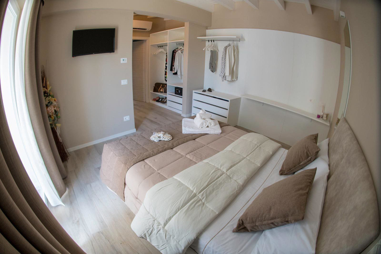 Bedroom 3, Aurora ApartHotel, Verona