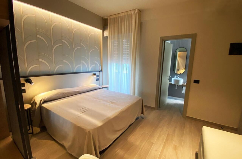 Bedroom 2, Hotel President, Rimini