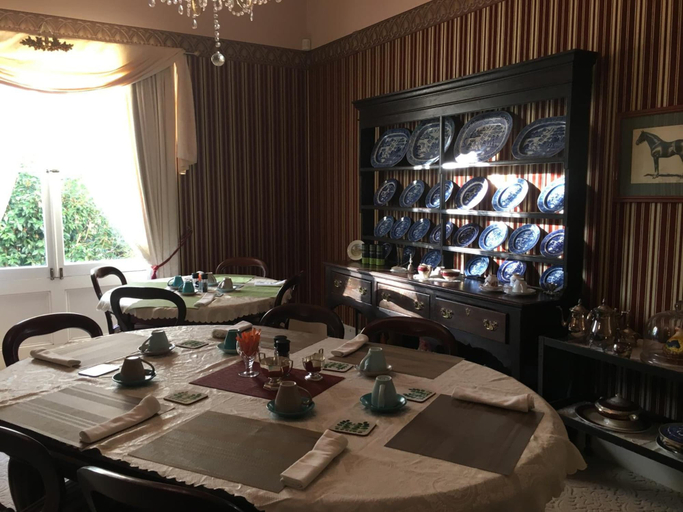 Food & Drinks 4, Boscobel of Tasmania, Central Coast - Pt A