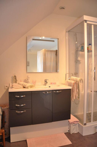 Bathroom 5, Chambre d'Hôtes L'Imprevu, Pas-de-Calais