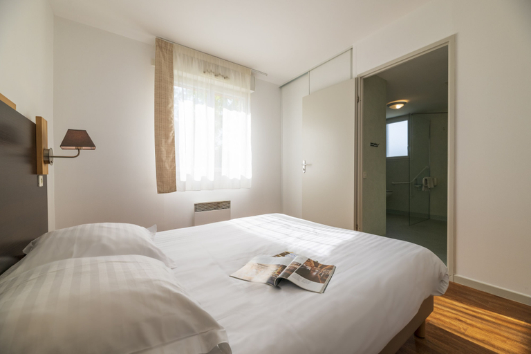 Bedroom 4, Cerise Nantes Atlantis, Loire-Atlantique