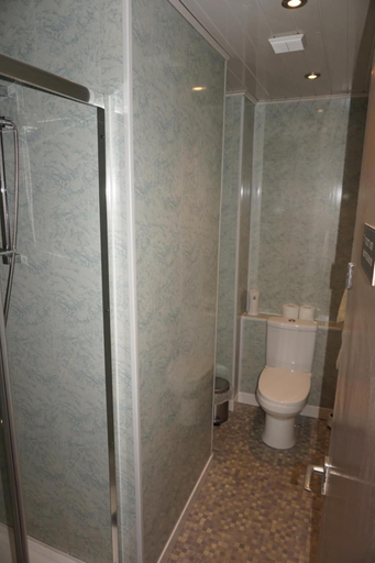 Bathroom 3, The Boundary Hotel, Leeds
