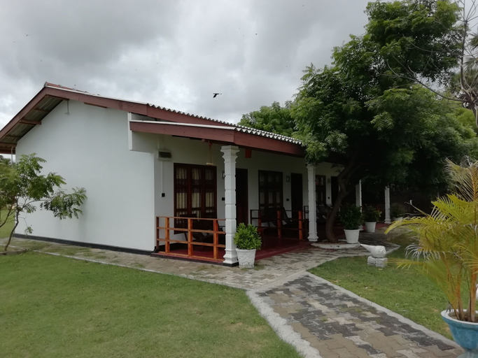 Exterior & Views 2, Esha Beach Resort Rooms, Trincomalee Town and Gravets