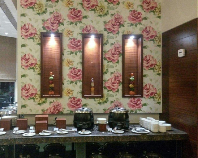 Food & Drinks 3, Clarion Inn Sevilla, Panchkula
