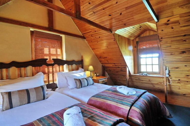 Bedroom 3, Peace Valley Guesthouse, Overberg