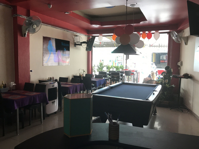 Food & Drinks 2, Bua Khao Paradise, Pattaya
