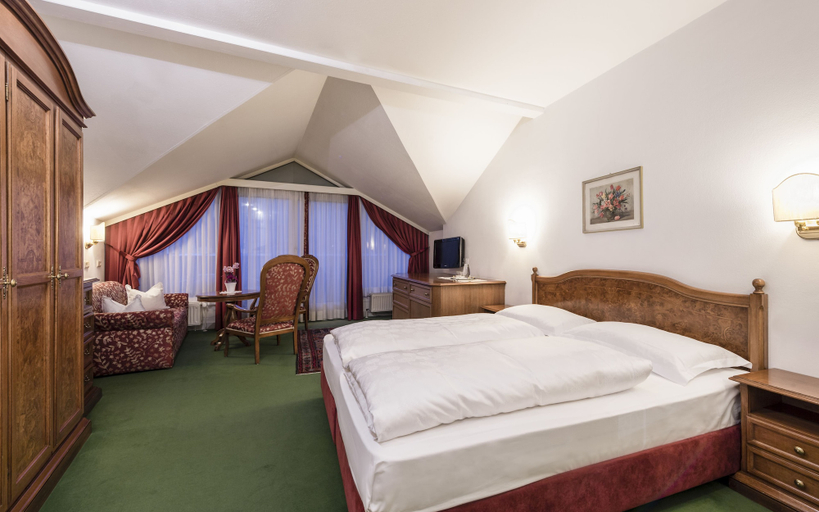 Bedroom 3, GrünerBaum Hotels, Bolzano