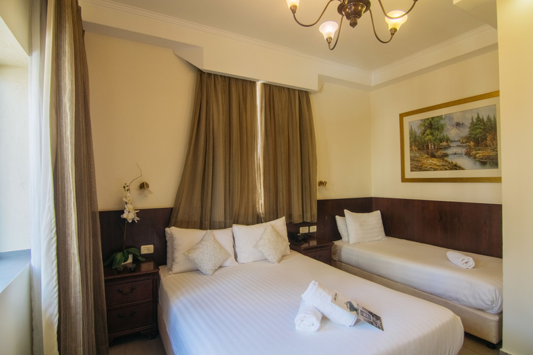 Bedroom 4, The Bell Boutique Hotel