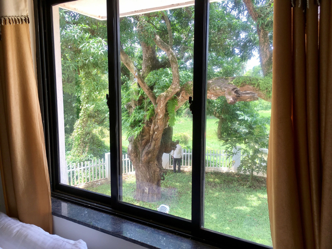 Others 5, Monarch suites, North Goa