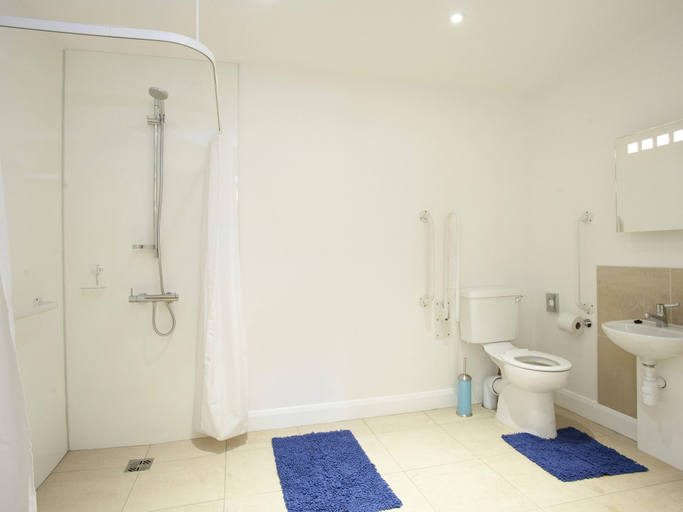Bathroom 3, Pyjama Factory Self Catering Accommodation, Causeway Coast and Glens