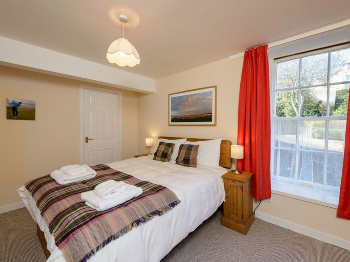 Bedroom 3, Southcot, East Lothian