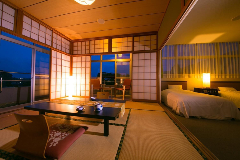 Bedroom 3, Tashiro Bekkan, Yakushima
