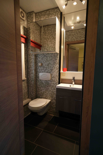 Bathroom 3, Park Atlantis, West-Vlaanderen