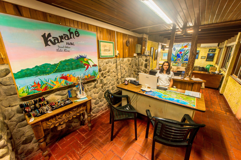 Food & Drinks 4, Karahe Beach Hotel, Aguirre