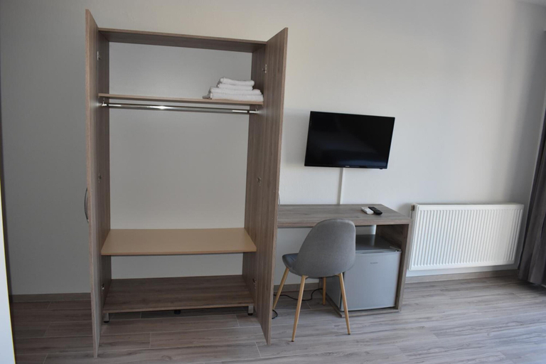 Others 5, Hotel Vila Nino, Beratit