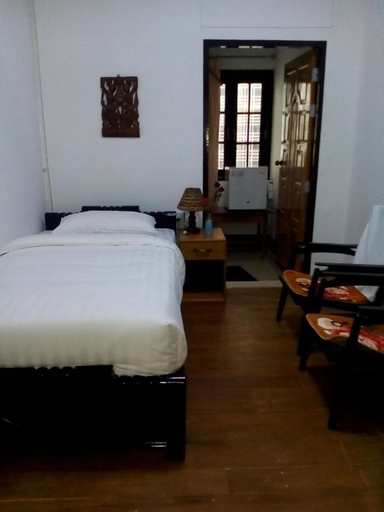 Bedroom 4, Taunggyi Golden Wing Motel 2 - Hostel, Taunggye