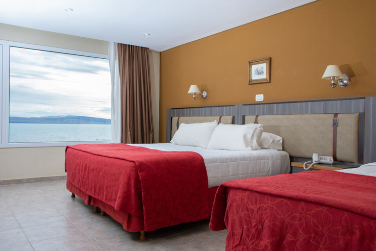 Bedroom 2, Las Dunas Hotel, Lago Argentino