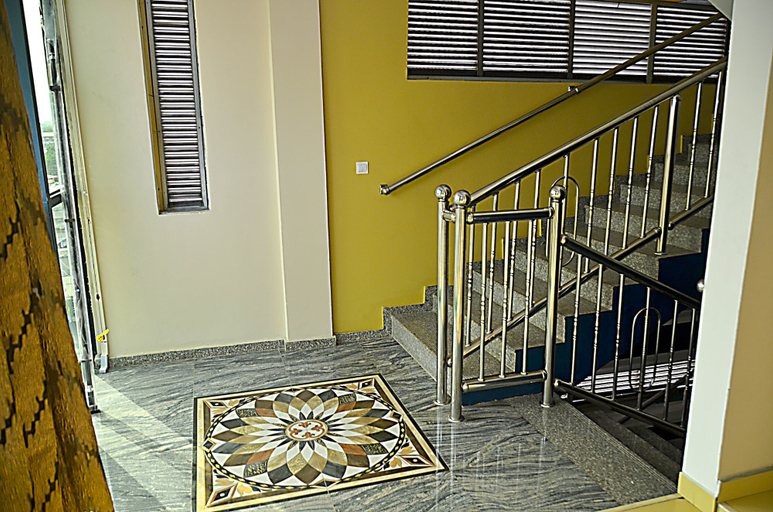 Others 4, Royal Haveala Apartments, Accra
