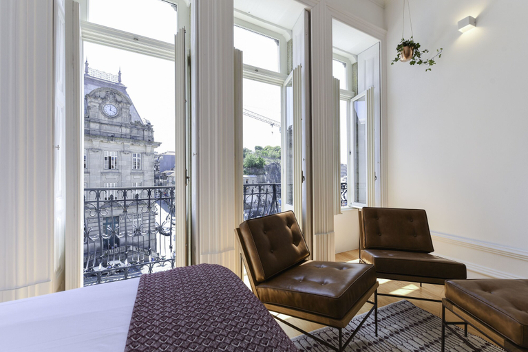 Others 5, Tripas-Coracao, Sao Bento Apartments, Porto