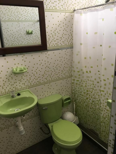 Bathroom, Sakura River Hotel, Utcubamba