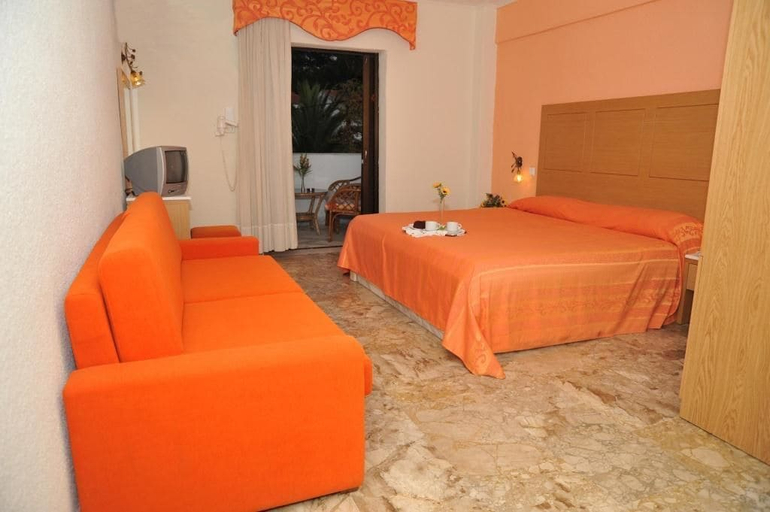 Bedroom 3, Olympic Kosma Hotel, Central Macedonia