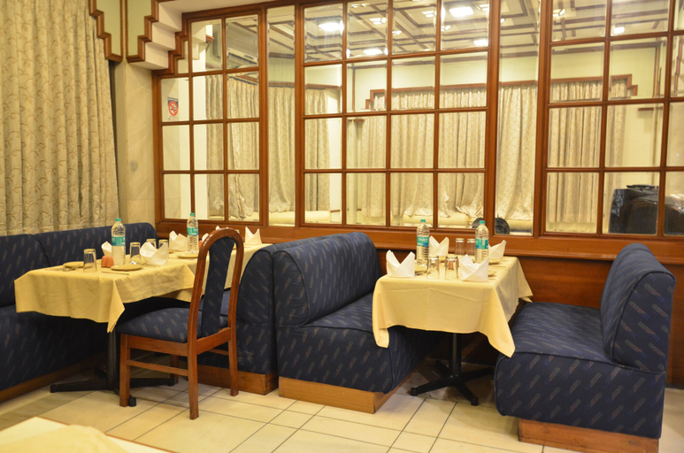 Food & Drinks 5, Garden Hotel, Mumbai City