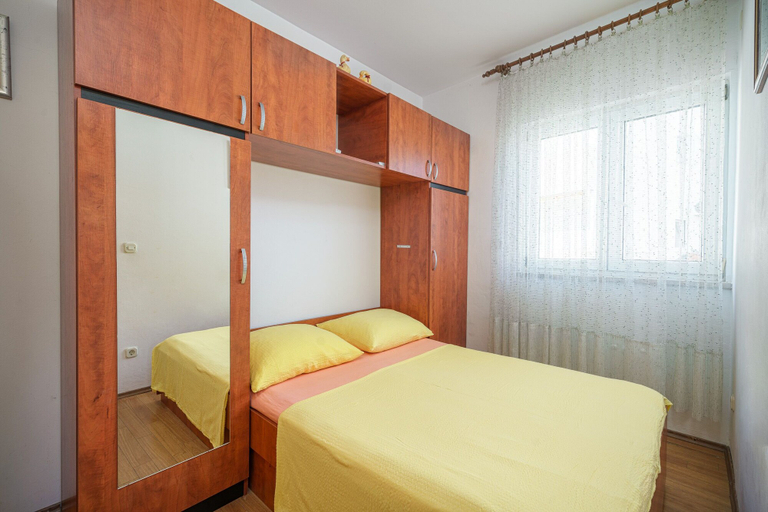 Bedroom 2, Apartment and Room Stefanija, Vodice