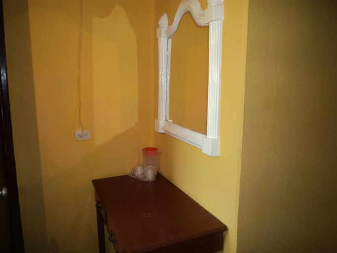 Others 5, Hotel del Valle, Ahome