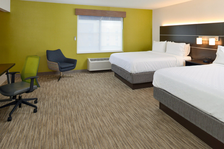 Bedroom 3, Holiday Inn Express WIXOM by IHG, Oakland