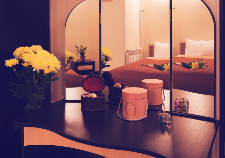 Others 5, Hotel Casablanca, Sankt-Peterburg gorsovet