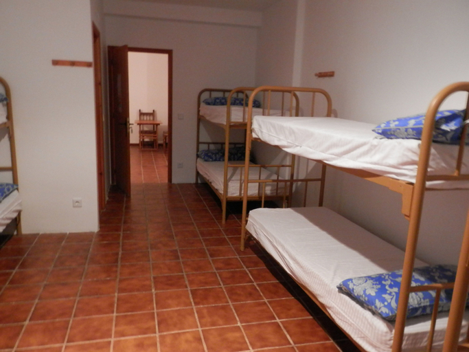 Bedroom 4, Albergue Restaurante Salto de Bierge - Hostel, Huesca