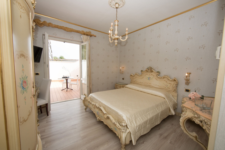 Bedroom 4, Hotel Imperiale, Napoli
