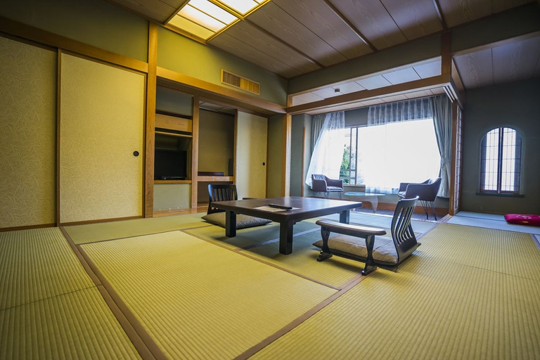 Others 5, Hanano Yakata Somei, Atami