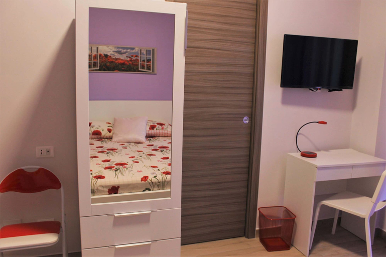 Bedroom 3, B&B Appiddaveru, Catania
