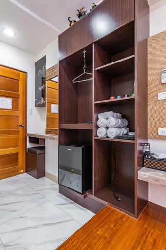 Others 4, Starry Home, Pingtung