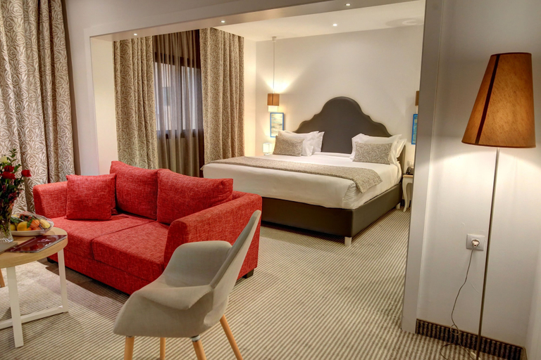 Bedroom 2, Hôtel Lac Léman, LES BERGES DU LAC, Cité El Khadra