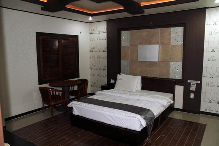 Bedroom 5, Goryeo Hotel, Andong