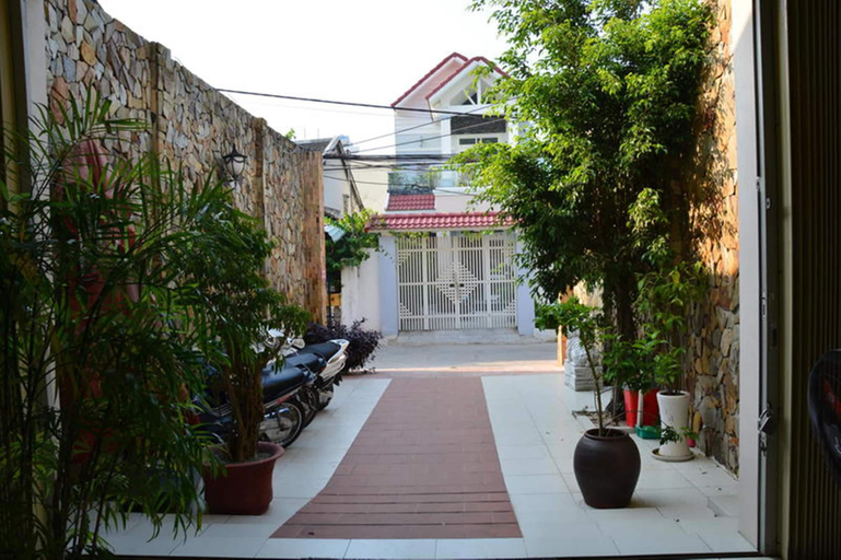 Exterior & Views, Kara Beachside Guest House, Da Nang