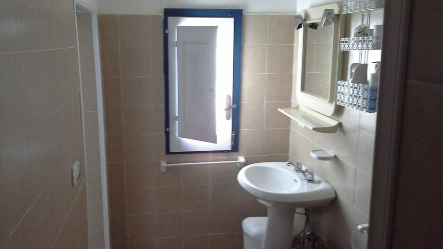 Bathroom 5, A Casa di Amici, Lecce