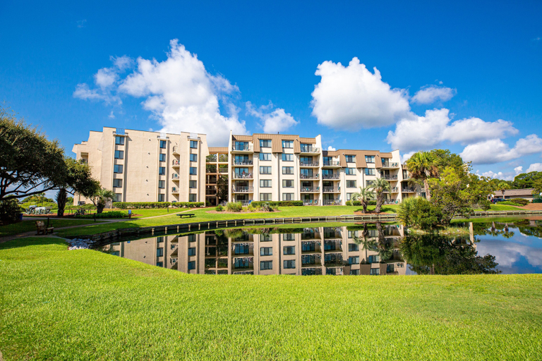 Exterior & Views 2, Seawatch at Island Club, Beaufort