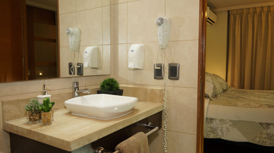 Bathroom 3, Apart Providencia Barros Borgoño, Santiago