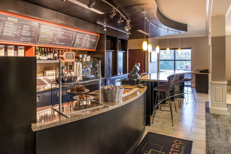 Food & Drinks 5, Courtyard Marriott Clemson, Pickens