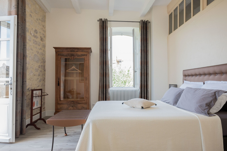 Bedroom 4, Chambres d'Hôtes Maison Saint Privat, Lot