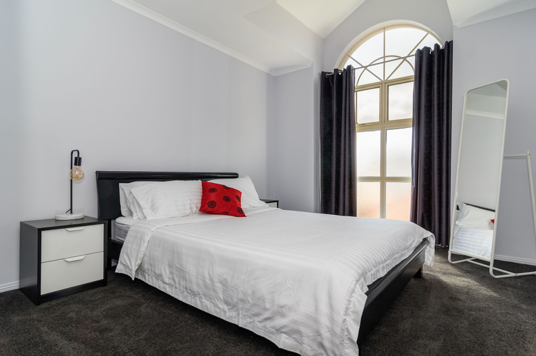 Bedroom 2, Port Adelaide Harbourside Home, Adelaide