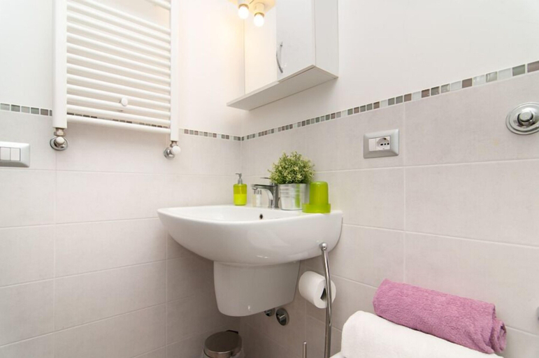 Bathroom 5, Bye Bye Roma Pantheon Suite, Roma