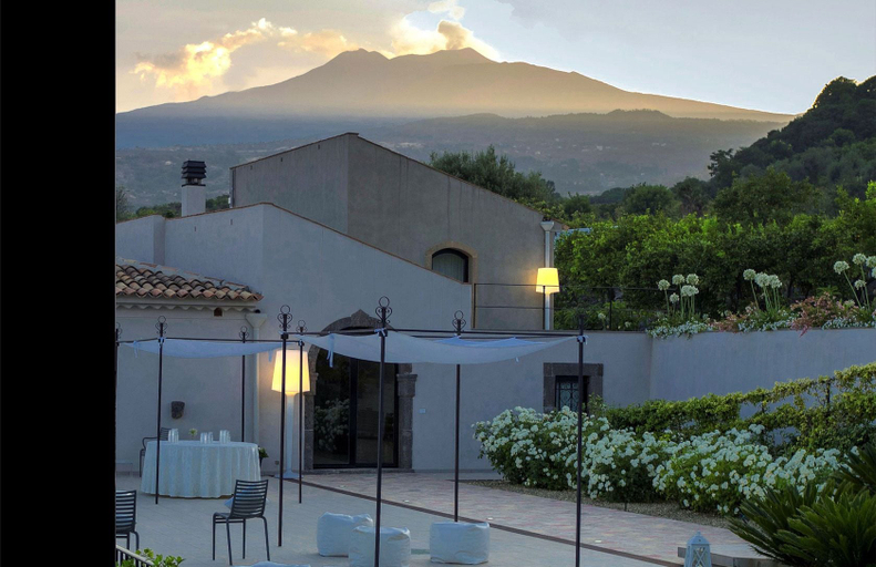 Exterior & Views 2, Talè Restaurant&Suite, Catania
